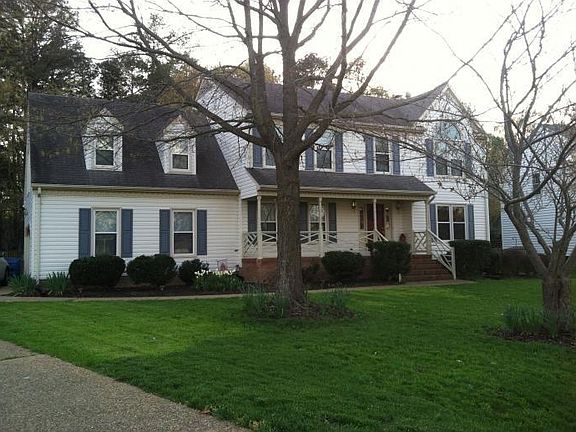 3rd image of 4764 Williamsburg Glade