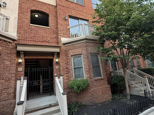 18 W Russell St, Columbus, OH 43215