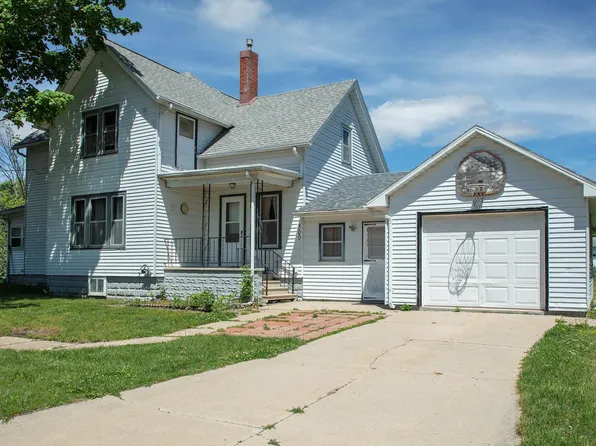 300 6th Ave SE, Tripoli, IA 50676