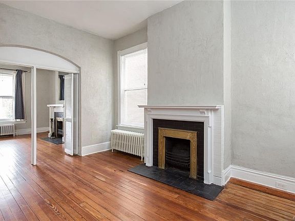 5th image of 2505C Stuart Ave