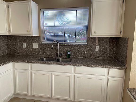 2nd image of 5257 Beaverbrook Dr