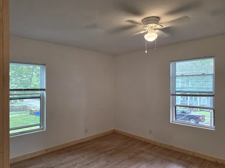 416 N Horsman St #5 — Photo 10