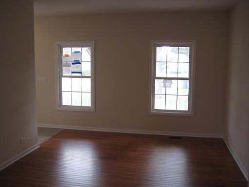 4th image of 1309 Glendale St