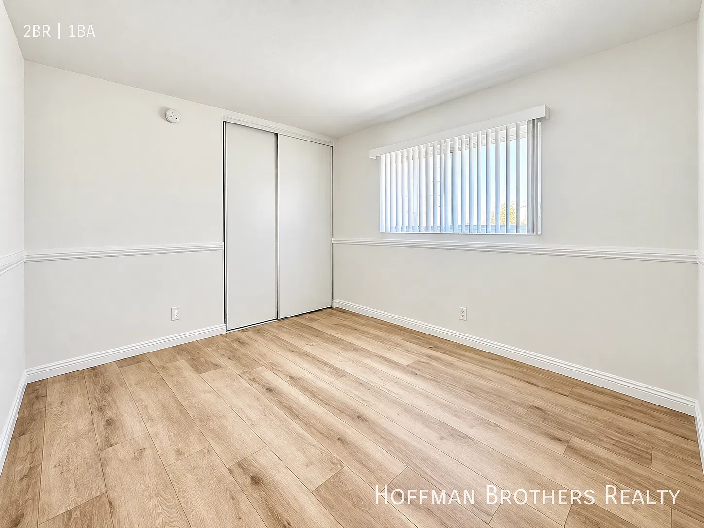 16215 Vanowen St — Photo 4