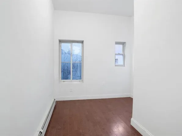 1823 Anthony Avenue image 14 of 31