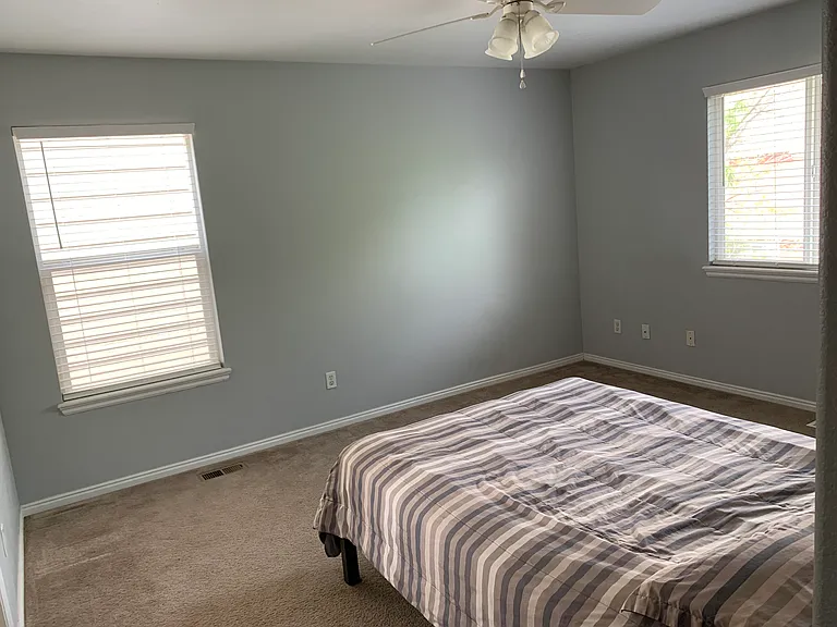 Primary BR with walk-in closet & attached full bath