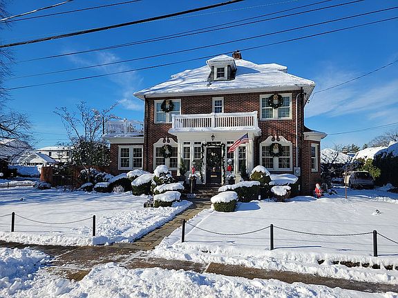 5th image of 24 Lincoln Ave