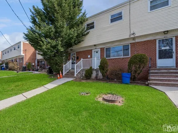 253 S 11th Ave, Highland Park, NJ 08904