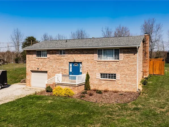 577 Kittle St, Williamstown, WV 26187