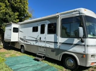 1930 Flume Dr, El Cajon, CA 92021