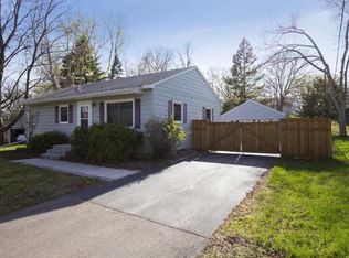 5887 Quebec Ave N, Crystal, MN 55428