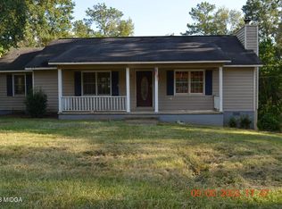 516 Glen Cove Dr, Macon, GA 31210