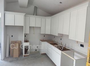 90 Beacon Ct Unit 2, Gypsum, CO 81637