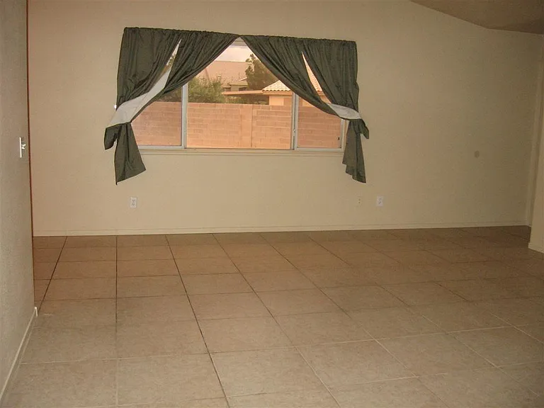 6000 Crown Jewel St — Photo 10