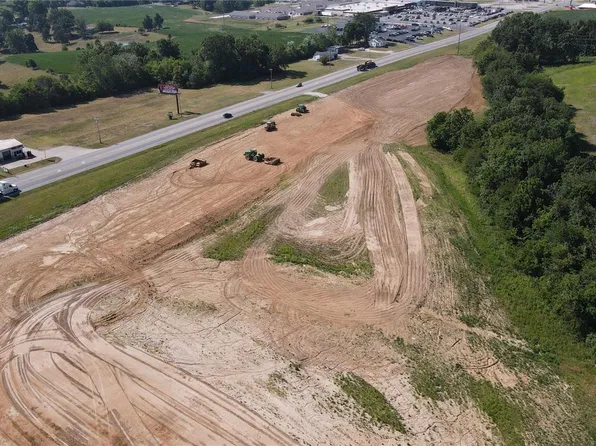 51 Highway N #51, Perryville, MO 63775