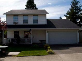 3425 Burlington Dr, Newberg, OR 97132