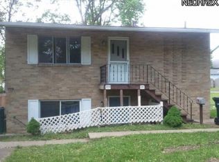 529 Pauline Ct, Cuyahoga Falls, OH 44221