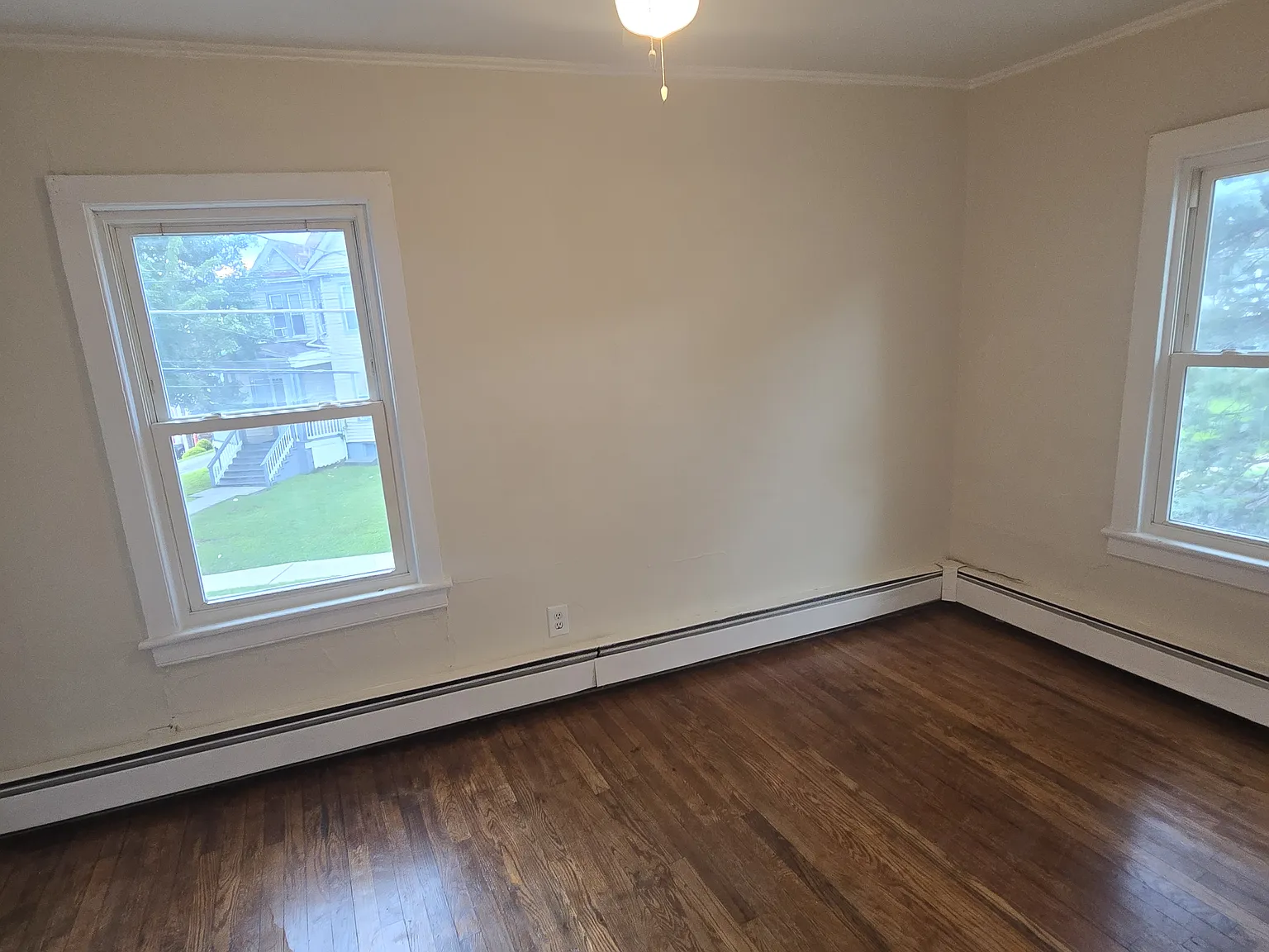 1 bed, 725 sqft, $1,600 — Photo 4