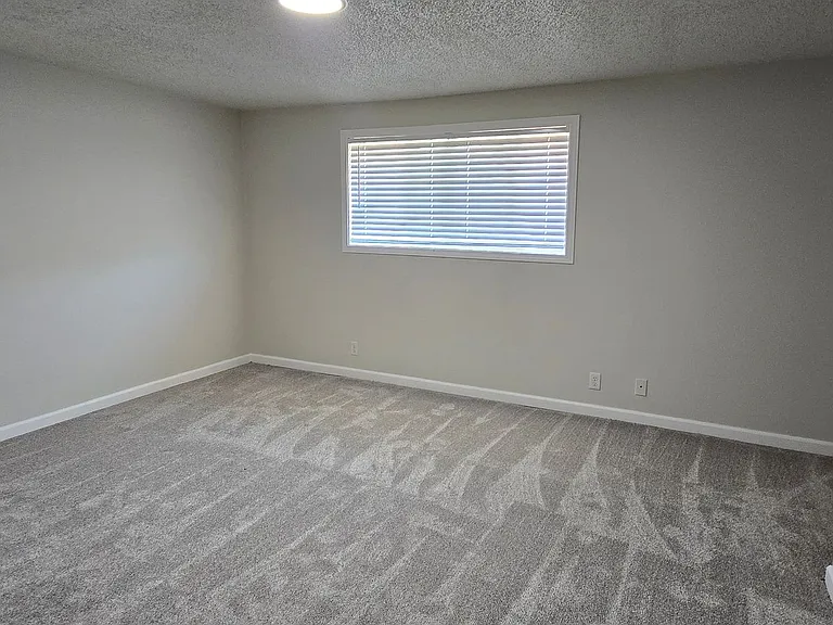 4485 Sean St — Photo 9