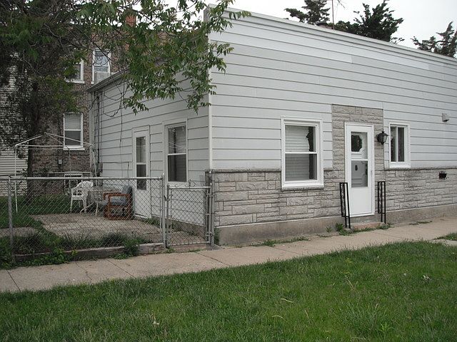1st image of 5101 W 32nd Pl #1R