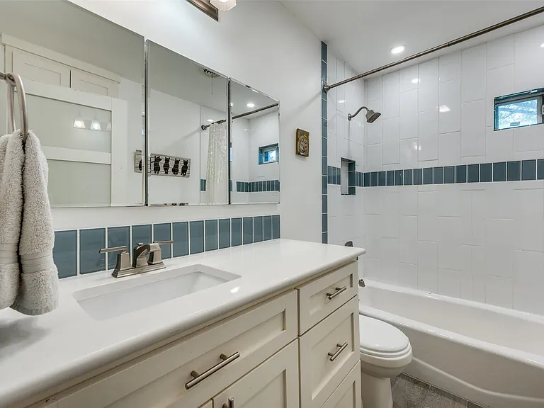 3728 Park Ln — Photo 20