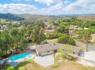 8853 Los Coches Rd, Lakeside, CA 92040