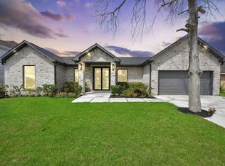 5806 Honey Grove Ave, Arcola, TX 77583