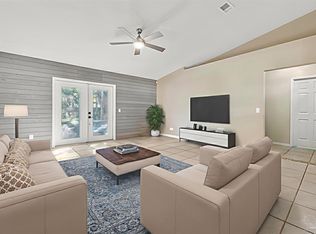 8147 Country Bay Blvd, Navarre, FL 32566