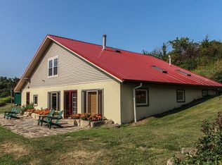 885 Oxen Dr, Moundsville, WV 26041