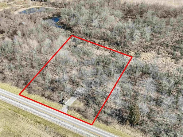 841 S State Road 5, Larwill, IN 46764