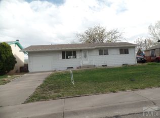 3704 Hollybrook Ln, Pueblo, CO 81005