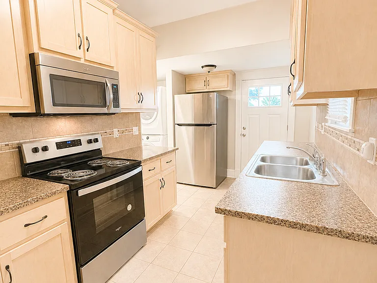4329 Tracy Ave — Photo 5