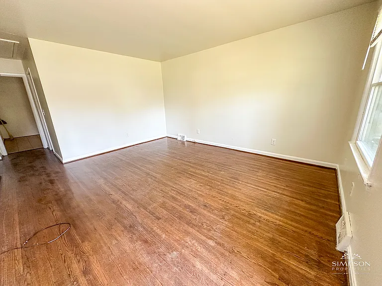 1730-32 Darbrook Dr #30 — Photo 7