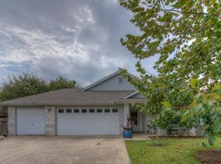 700 Hilltop Dr, Leander, TX 78641