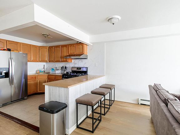 3rd image of 563 Beach 72nd St APT 1