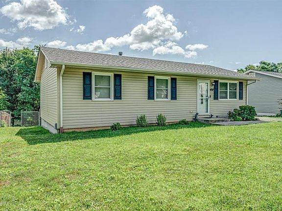 2nd image of 8337 Willow Creek Dr