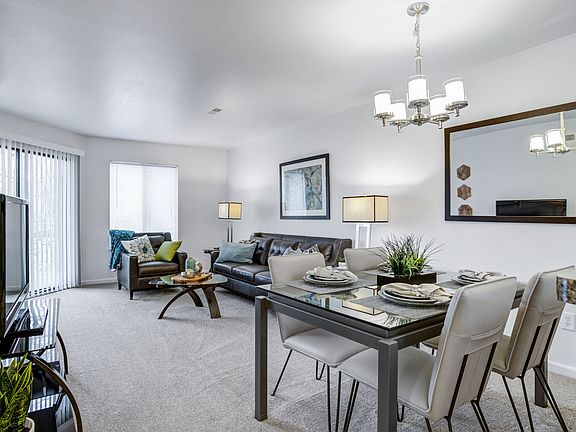 5th image of 36200 Dequindre Rd #125