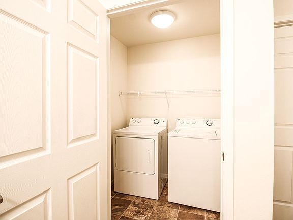 5th image of 785 SW 8th St #11532620