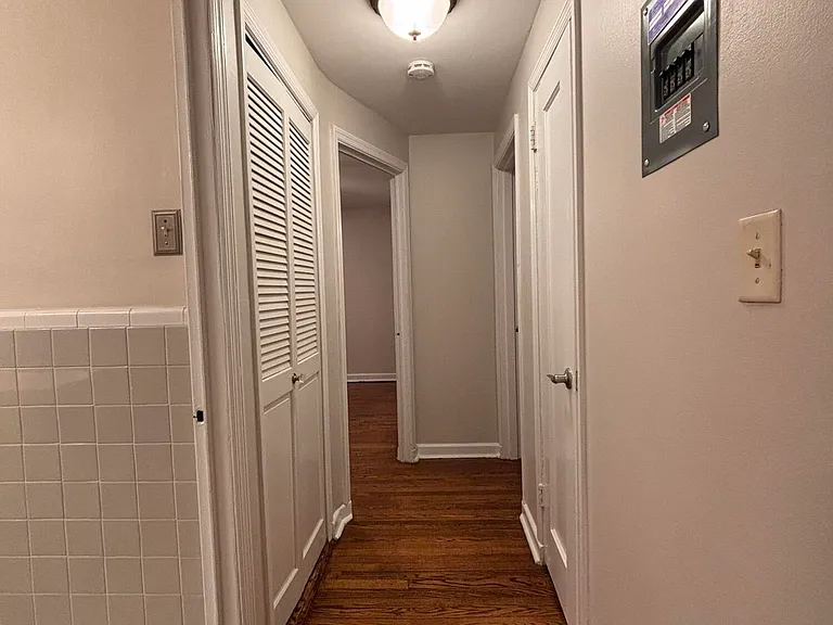 139 Manor Dr — Photo 6