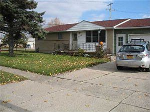 2nd image of 96 King Ave