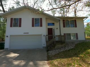 2681 Russell Rd, Muskegon, MI 49445