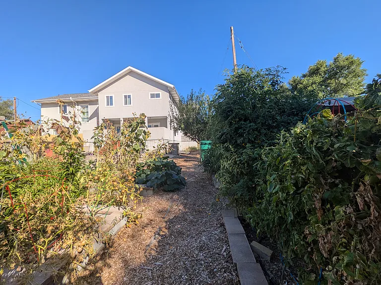 3636 S 1300 E — Photo 18
