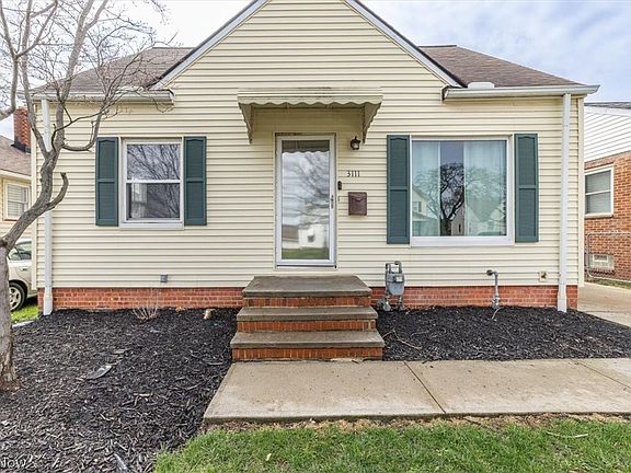 2nd image of 3111 Tuxedo Ave