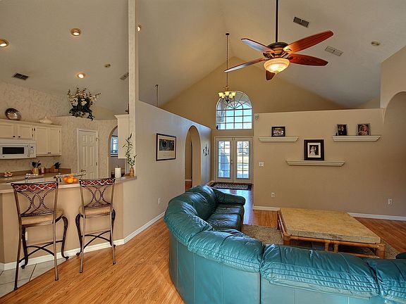4th image of 7811 Canyon Lake Cir
