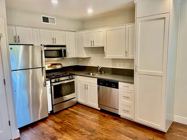 1 bed, 583 sqft, $1,695 — Photo 4