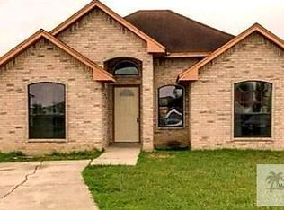 135 Reina Esther Dr, Brownsville, TX 78521