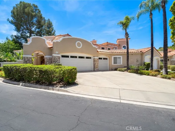 81 Via Barcaza, Coto De Caza, CA 92679