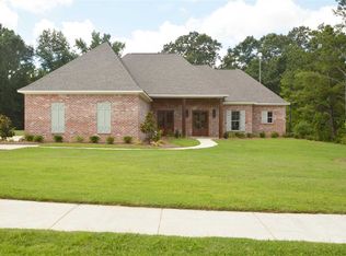 105 Carrington Dr, Madison, MS 39110