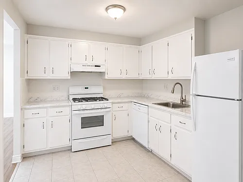 Crestview Estates Photo 1