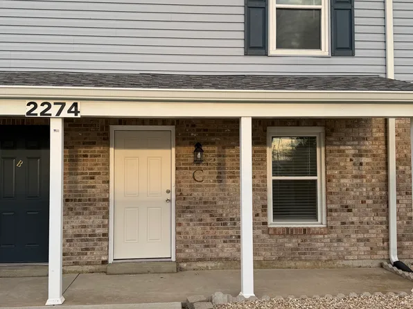 2274 Pinta Dr #C, Warrenton, MO 63383